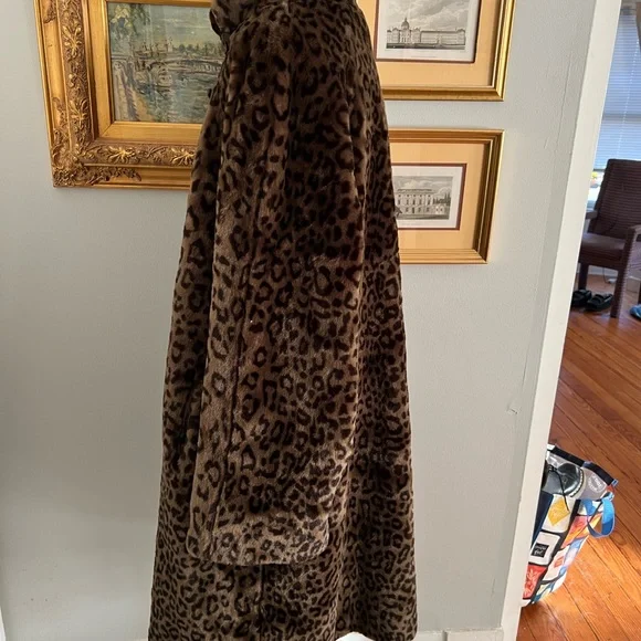 Vintage faux leopard full length coat - Picture 4 of 9